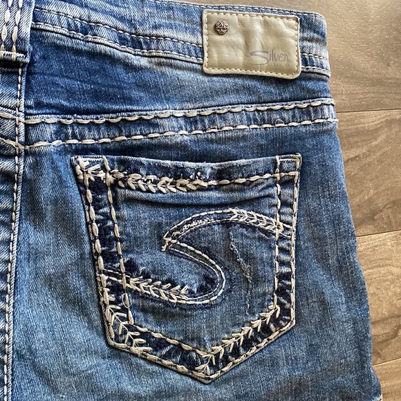 Silver Jeans Aiko shorts - W29 x L3 - Picture 9 of 9